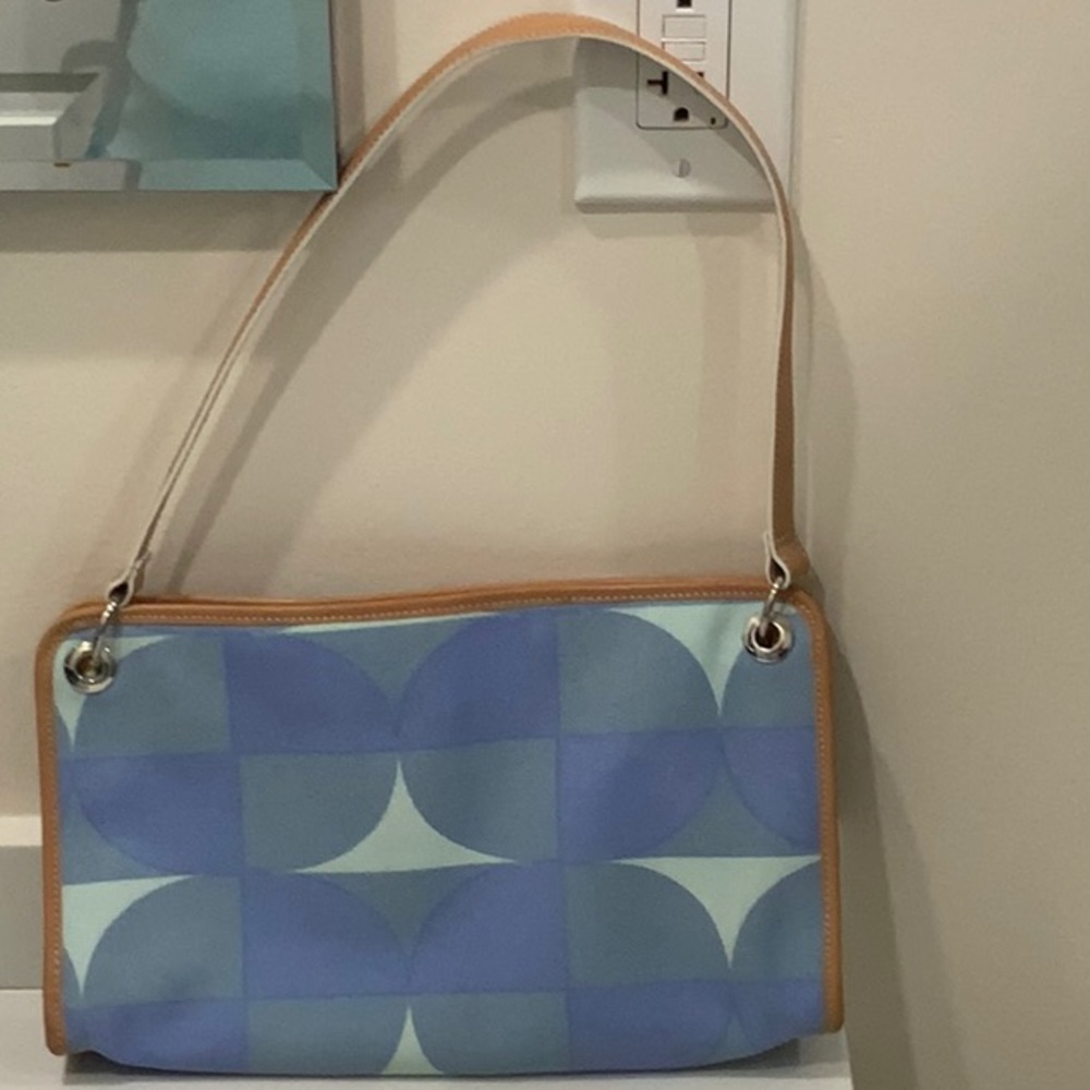 MAXX NEW York canvas purse. Size small. 12” x 7”.